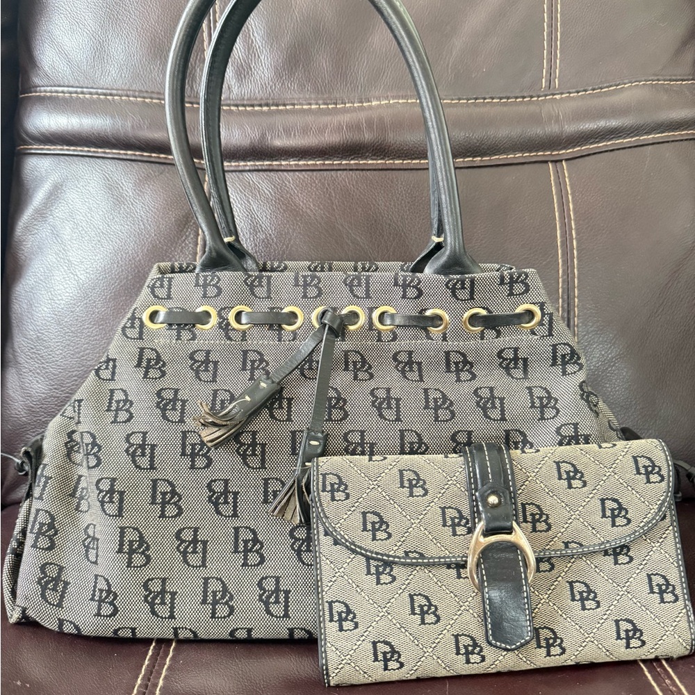 Monogrammed Black and Gray Women's Bag Set